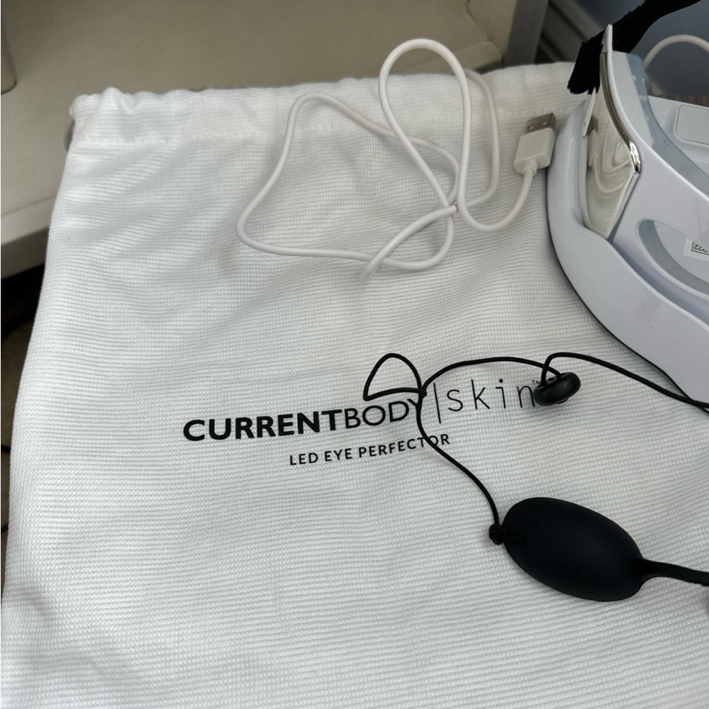 NIB CurrentBody Skin LED Eye Perfector - Picture 3 of 8